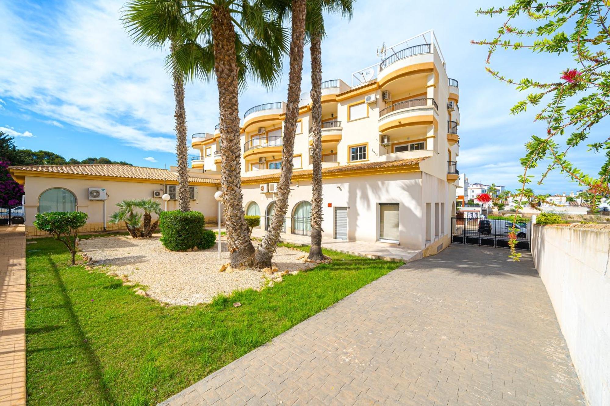 Villamartin Apartment. Excellent Location For Golfers, Cyclists And Hikers Eksteriør bilde